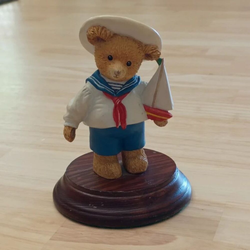Vintage Upstairs Downstairs Bear Henry Bosworth "Twin Brother of Alice" Figurine